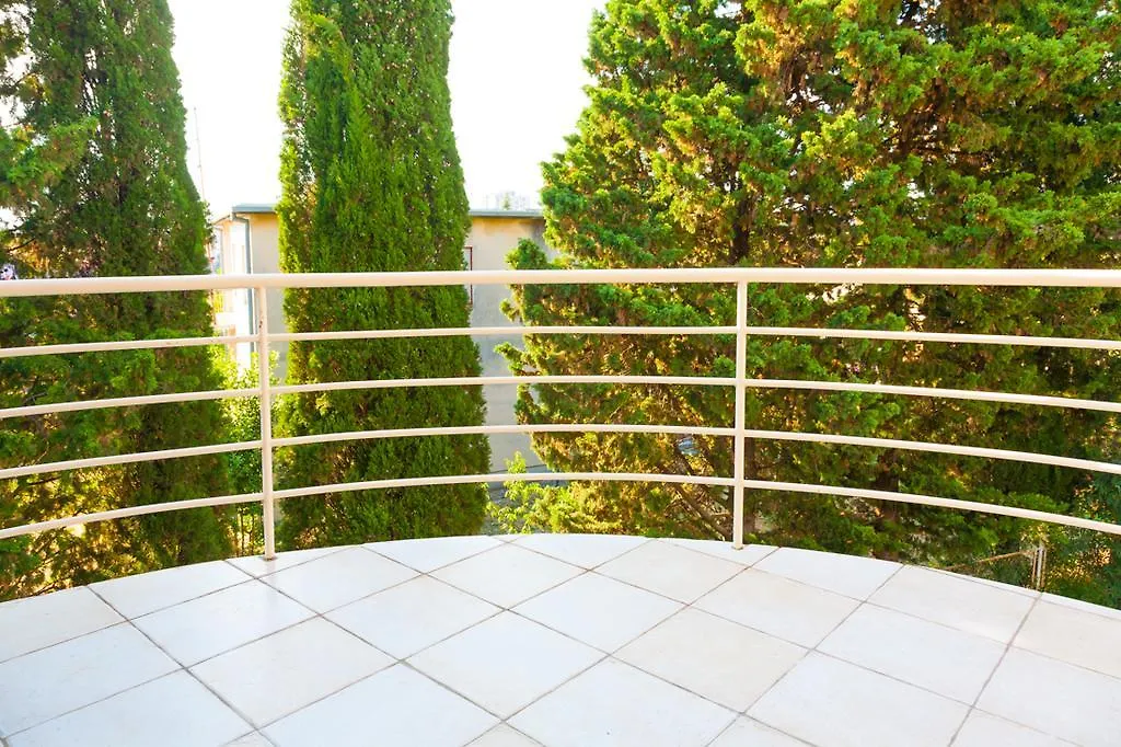 Apartments Villa Lilly Pula Kroatien